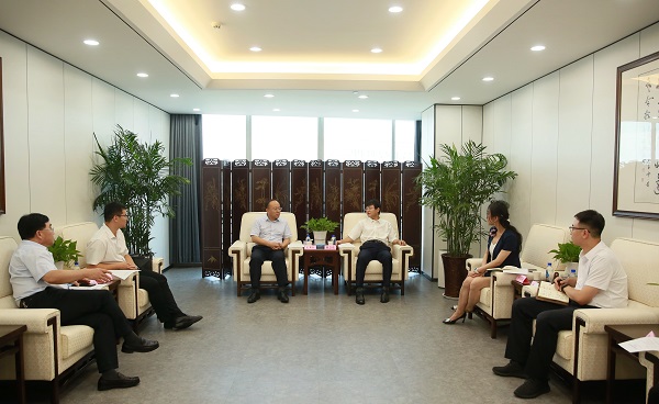 8月3日 公司與中鐵十四局集團西北區域總部開展業務合作交流.jpg