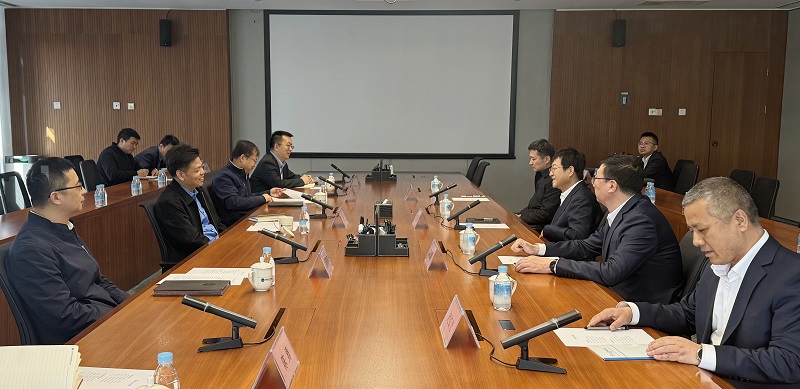 291711675675782736.jpg 3月28日 公司黨委書記、董事長姚衛東帶隊拜訪信托保障基金公司黨委書記、董事長肖璞.jpg