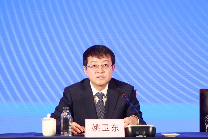 171721199407733326.jpg 董事長(zhǎng).jpg